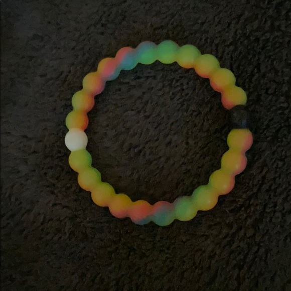 pack of 3 lokai bracelets - Picture 2 of 4